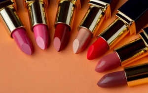 Read more about the article Has Cosmetics Industry Become the Epitome of Body Positivity & Gender Equality?
